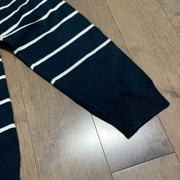 Striped sweater - Picture 2 of 4